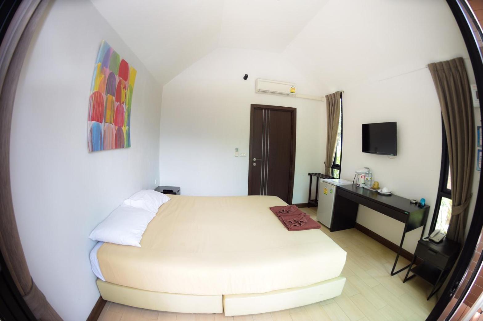 Villa Navin Jomtien Beach Exterior photo